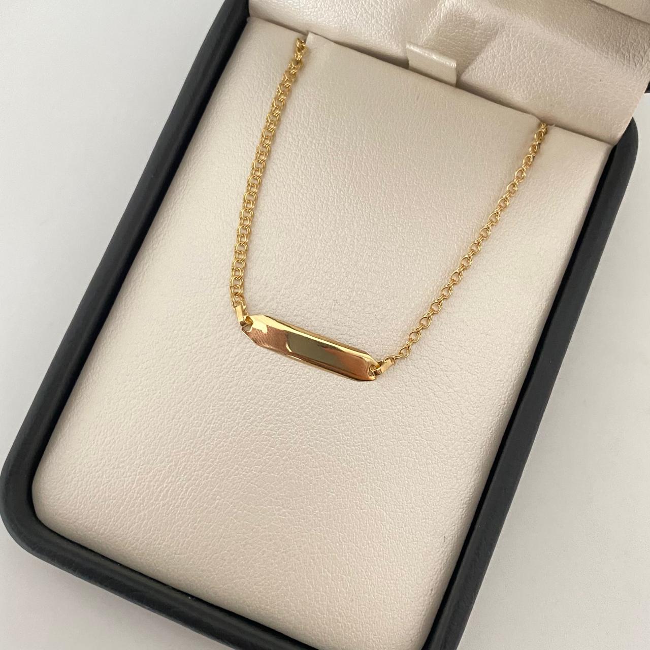 Pulso bebé placa semi rectangular aro seguido Oro amarillo 18k 1,40 Gr / 15,5 Cm  Broche 0,15